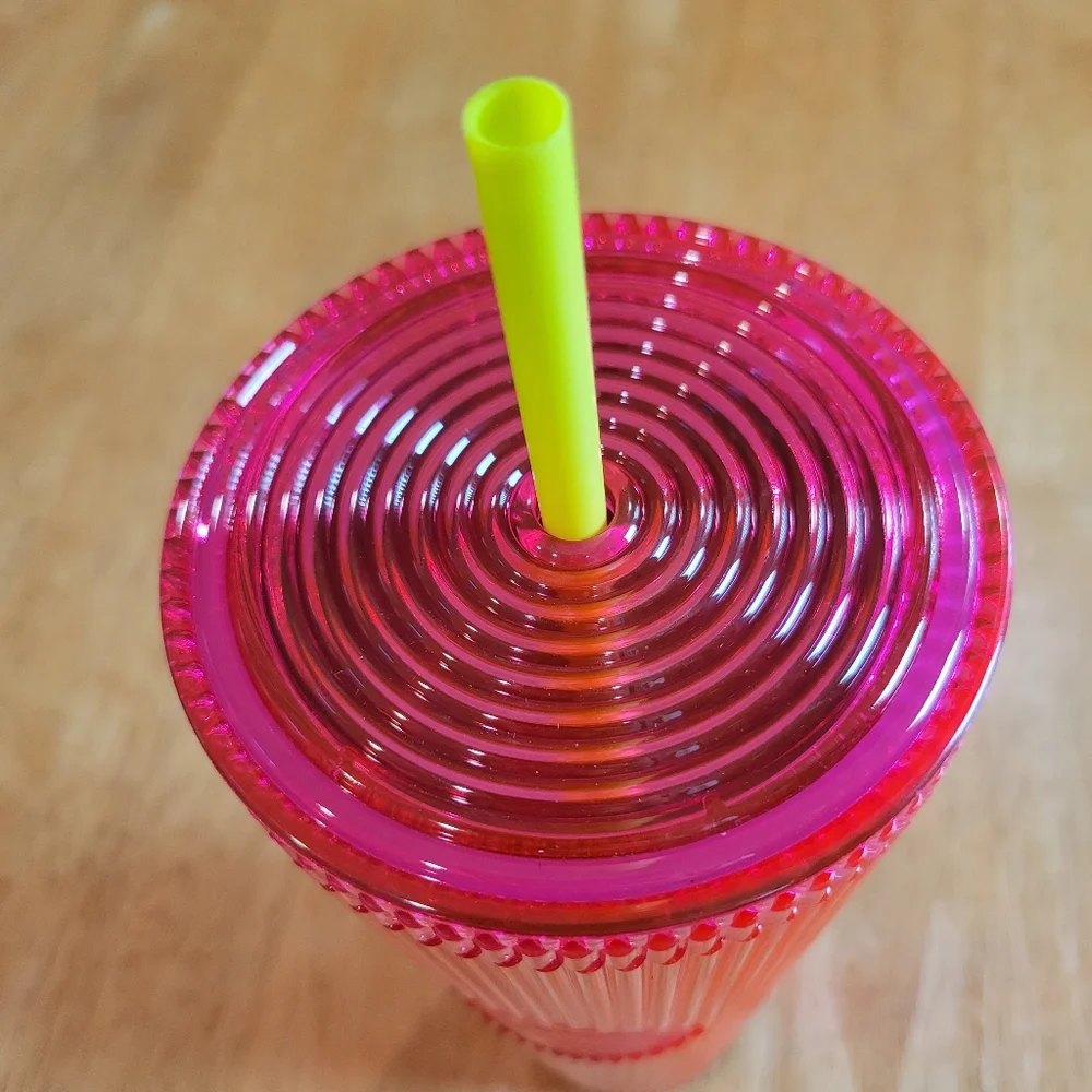 NWT Starbucks pleated magenta venti tumbler